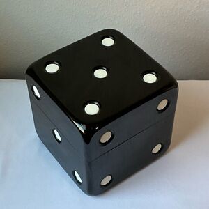 Renzo Romagnoli Dice/Poker Game Set